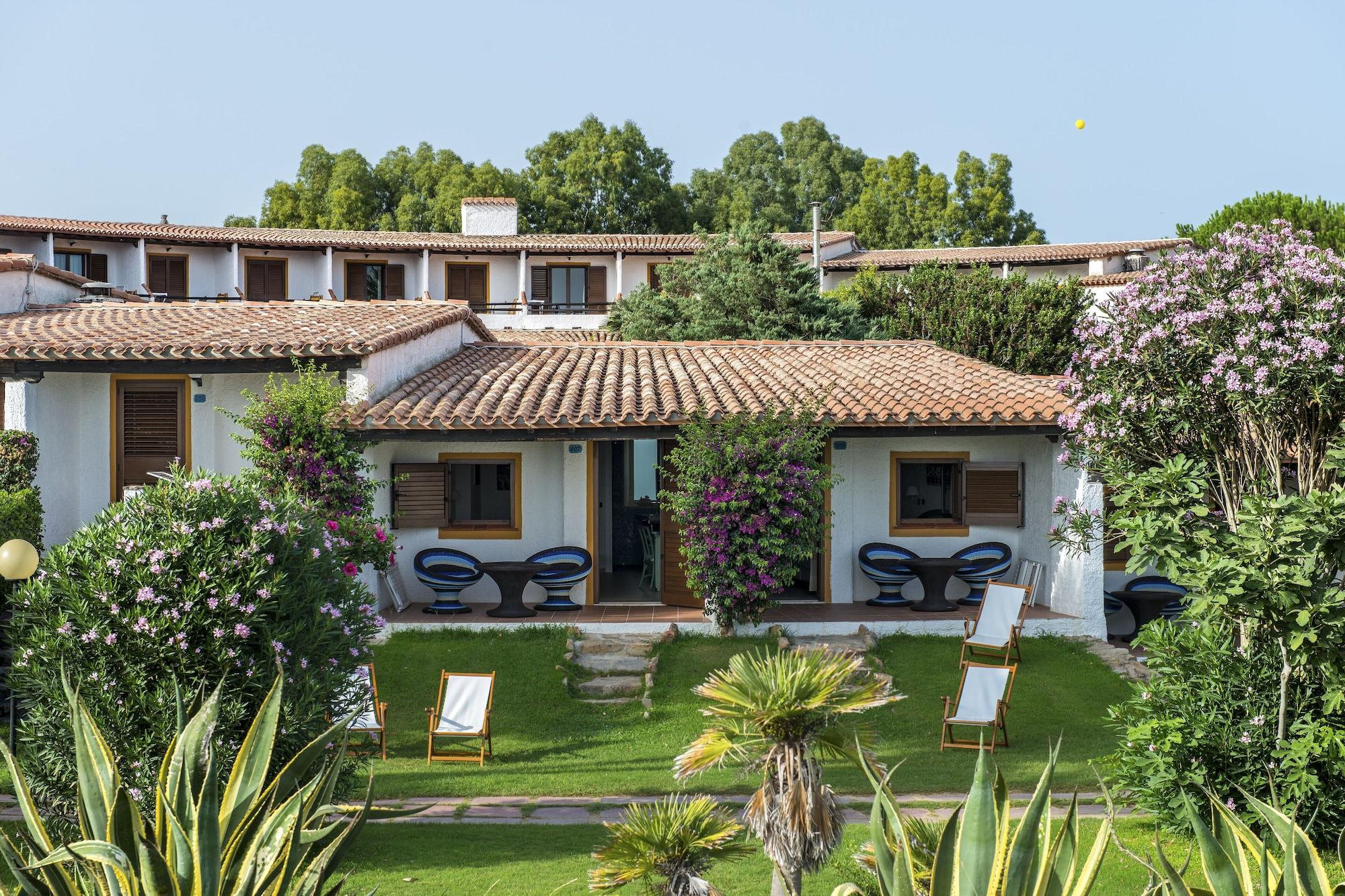 Cormoran Residence Villasimius Exterior foto